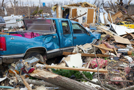 natural-disaster-displacement-worldweatheronline